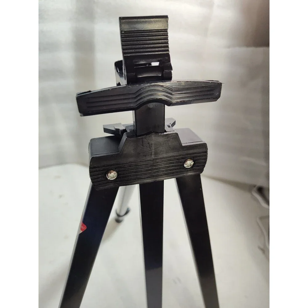 Camera Tripod With Spring Will Extend Up To 5 Ft 734